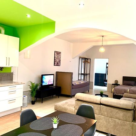 Centrally Located Apartment Vienna Included Netflix Buitenkant foto